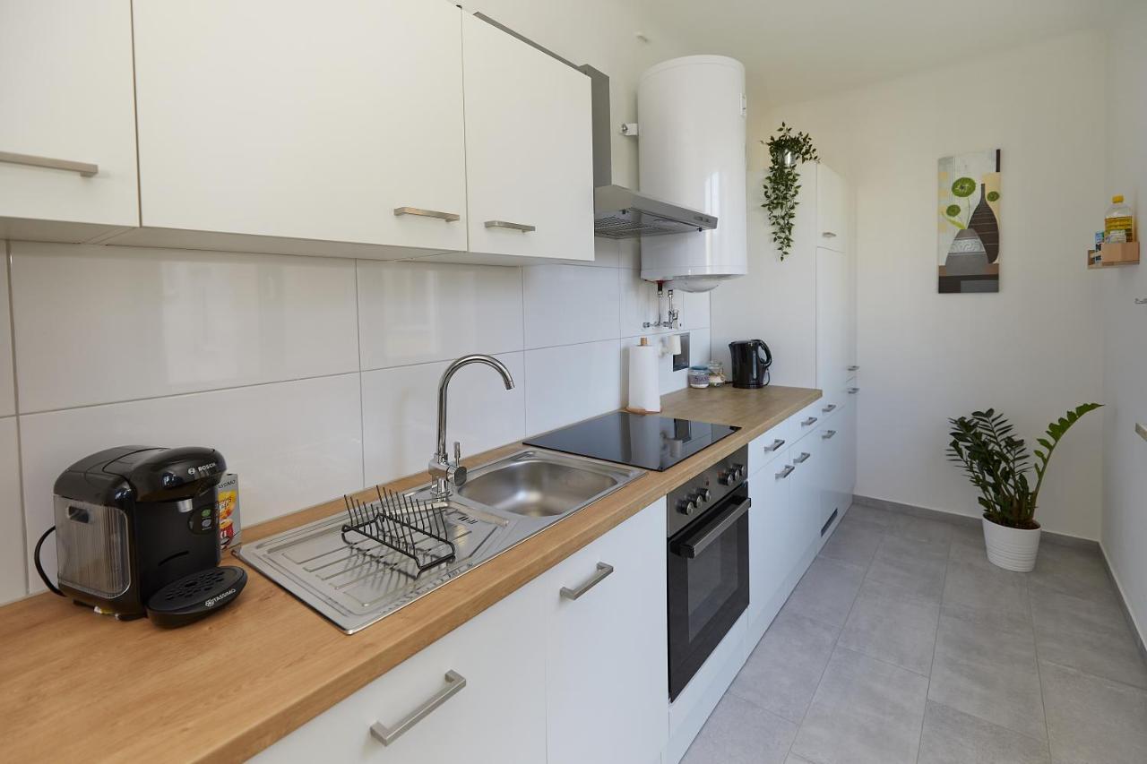 Gemuetliche Wohnung In Zentraler Lage Graz Luaran gambar